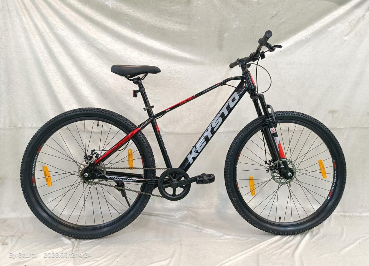 Cycling Jersey Red Yellow cycle image